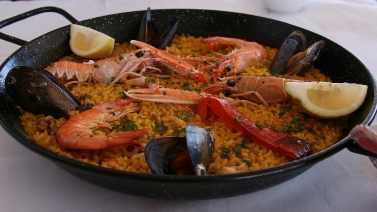 I 5 migliori ristoranti dove mangiare la vera paella a Valencia